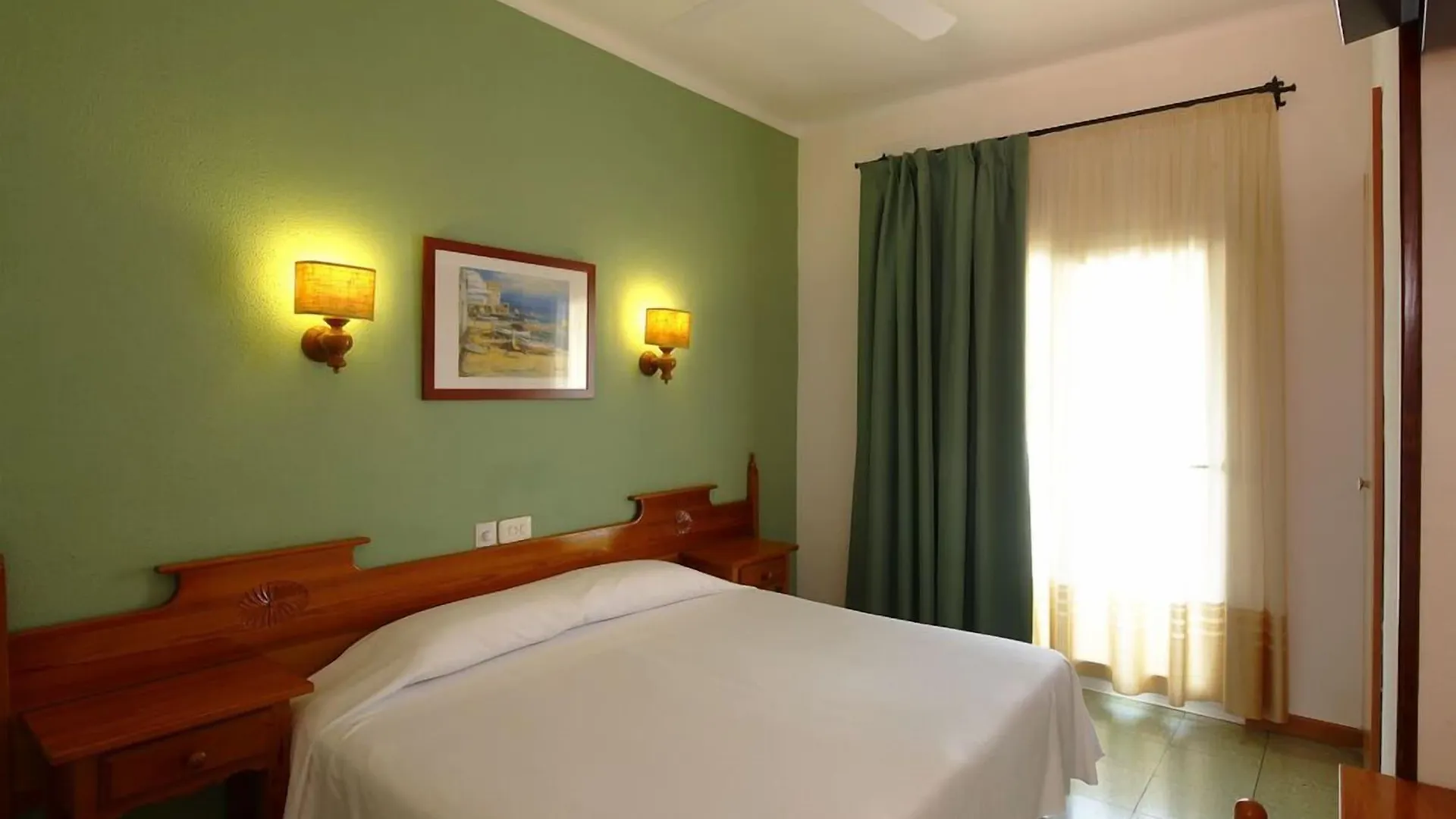 Hotel Ninays Lloret de Mar Spain