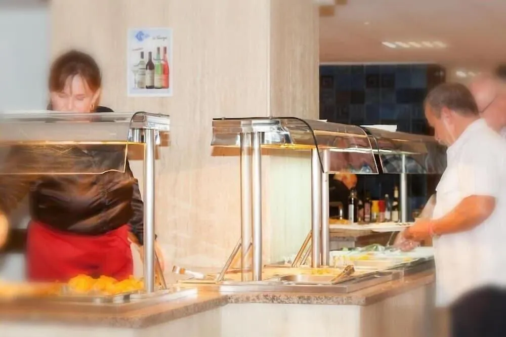 Hotel Ninays Lloret de Mar 2*,  Spain