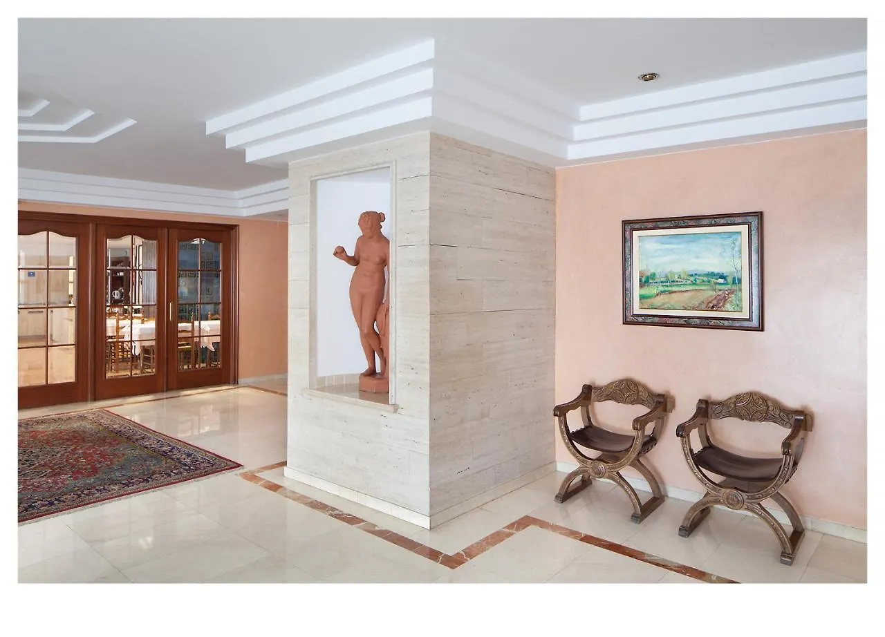 Hotel Ninays Lloret de Mar 2*,  Spain