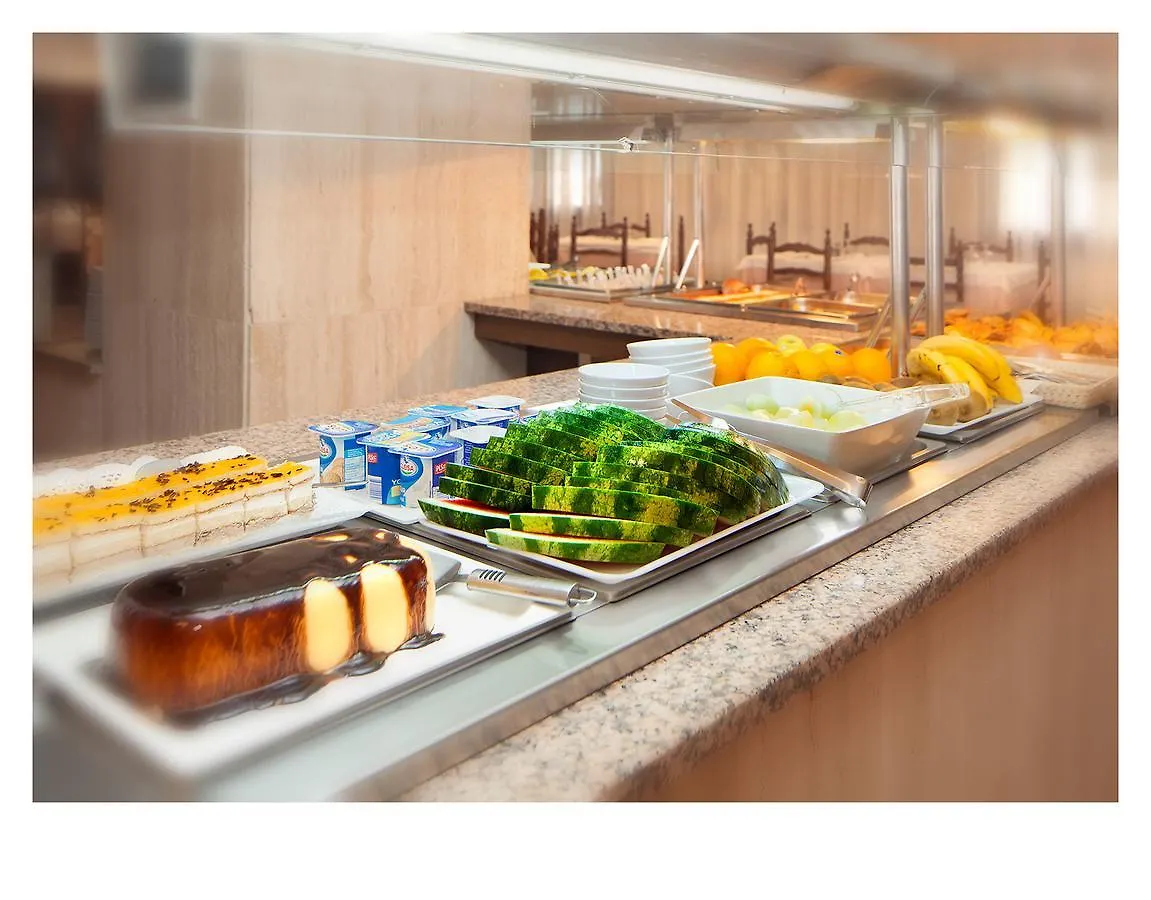 יורט דה מאר Hotel Ninays 2*, יורט דה מאר