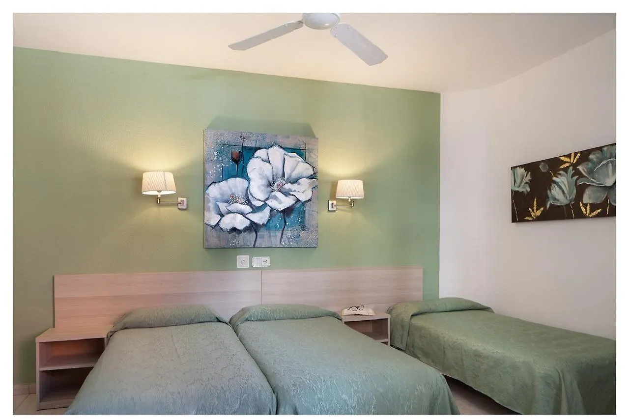 **  יורט דה מאר Hotel Ninays ספרד